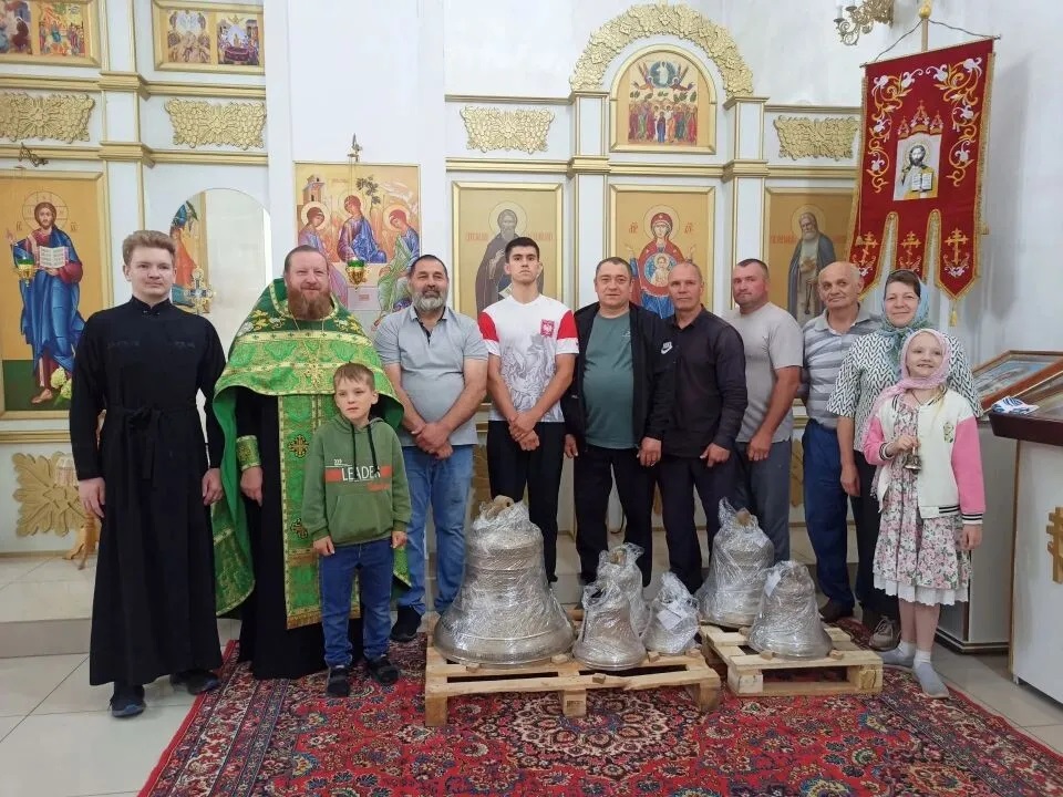 Верую. Встреча колоколов  и внесение в храм